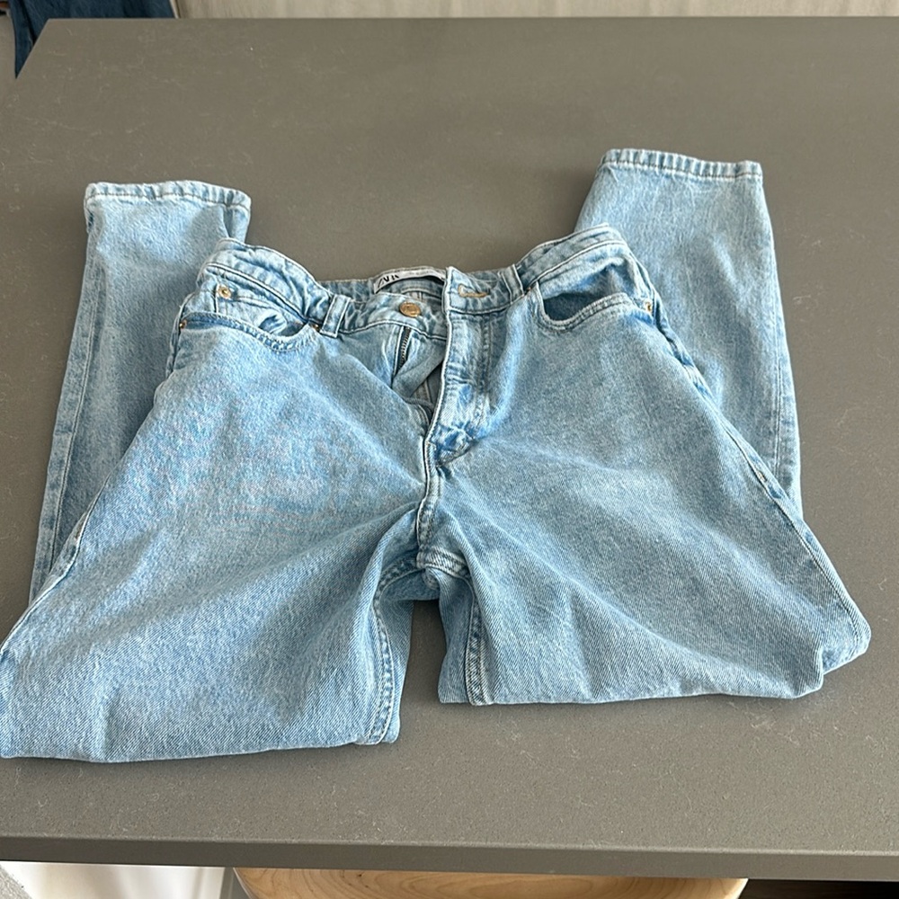 Zara jeans